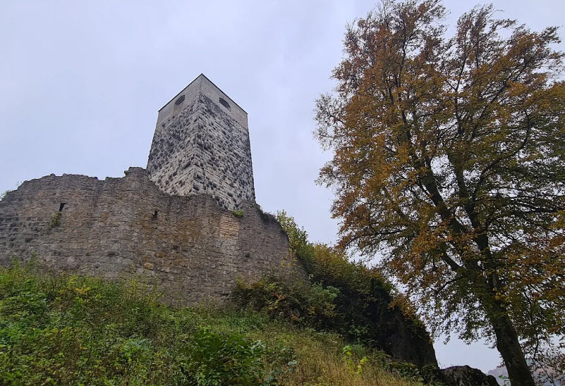 Burgruine Wellheim, Germany